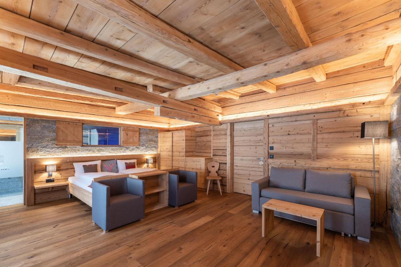 Hotel Crusch Alba Swiss Lodge Zernez Exterior foto