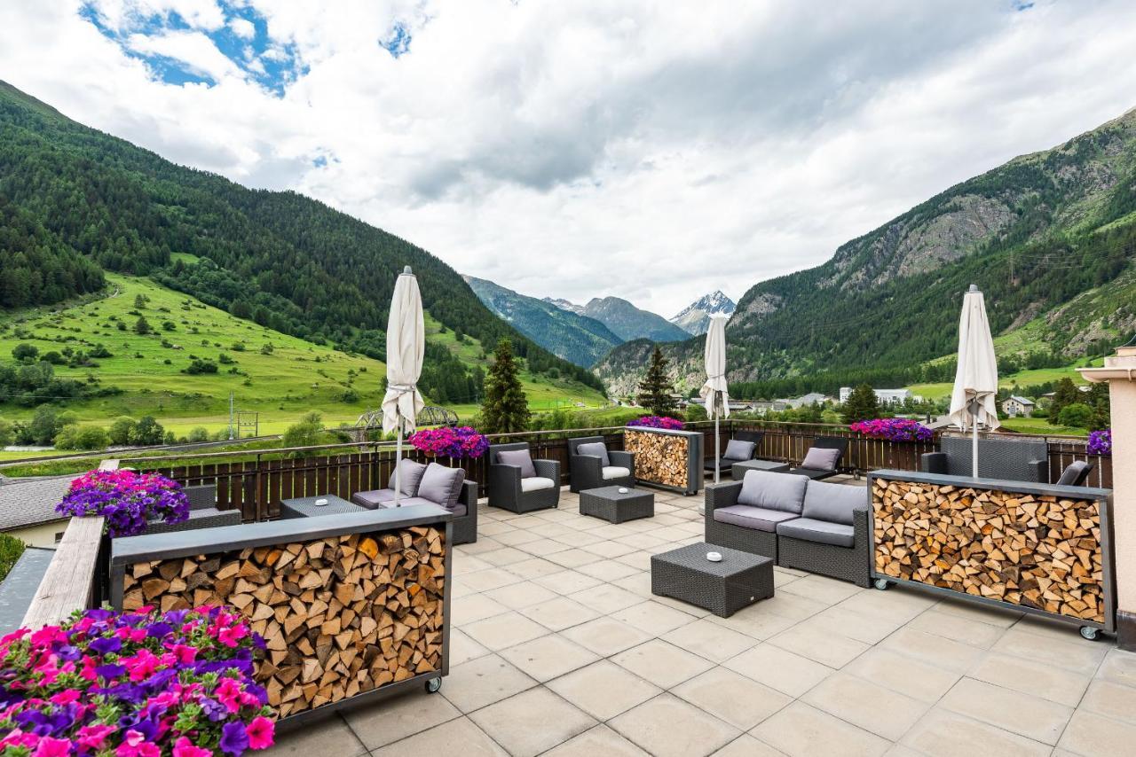 Hotel Crusch Alba Swiss Lodge Zernez Exterior foto