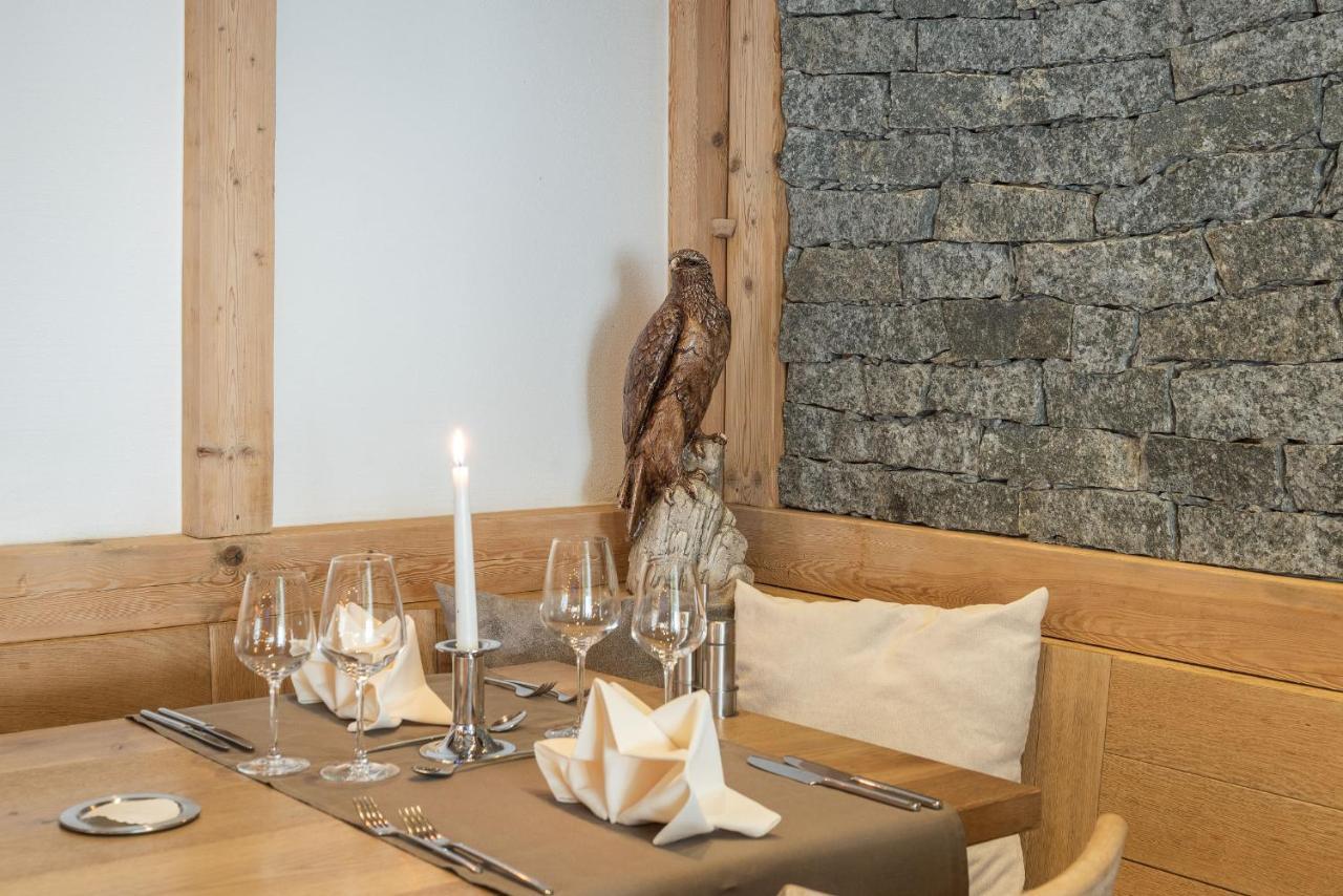 Hotel Crusch Alba Swiss Lodge Zernez Exterior foto